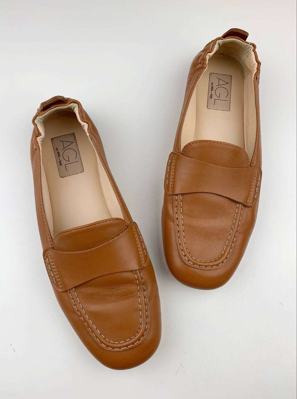 AGL Mara Pure Loafers Slip On Tan Leather Moccasin Shoes Italy Women 38.5 US 8.5